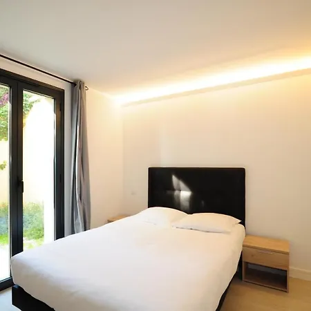 Les Volets Bleus Apartment Nice Exterior photo